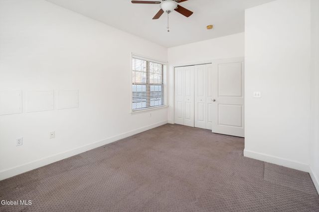 73 Saratoga Road APT 15, Glenville, NY 12302