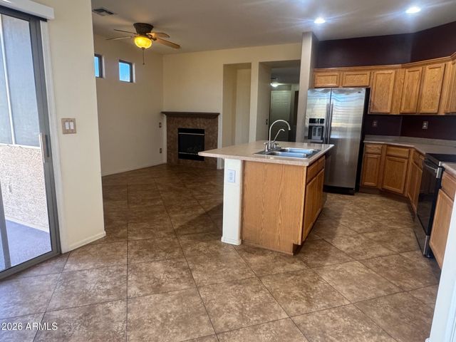 39826 N MILL CREEK Court, Anthem, AZ 85086