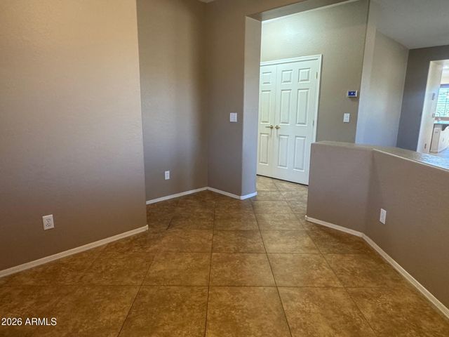 39826 N MILL CREEK Court, Anthem, AZ 85086