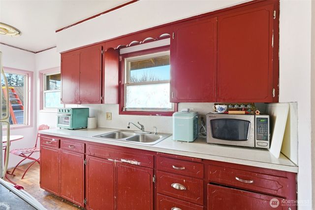 430 S Olympic Avenue, Arlington, WA 98223