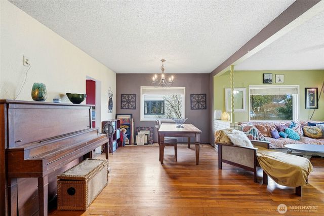 430 S Olympic Avenue, Arlington, WA 98223