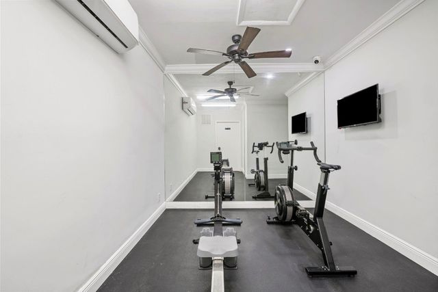 2870 NE 14th St Causeway 203C, Pompano Beach, FL 33062