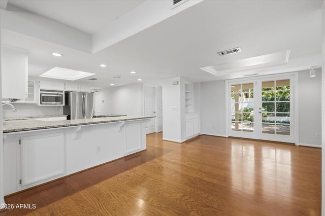 6543 N CENTRAL Avenue 2, Phoenix, AZ 85012