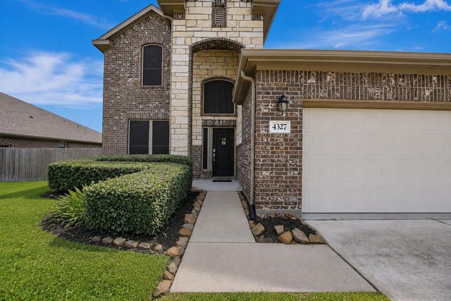 4327 Oakdale Mist Drive, Dickinson, TX 77539