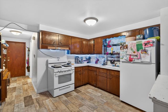 1524 N Caryl Avenue, Melrose Park, IL 60160