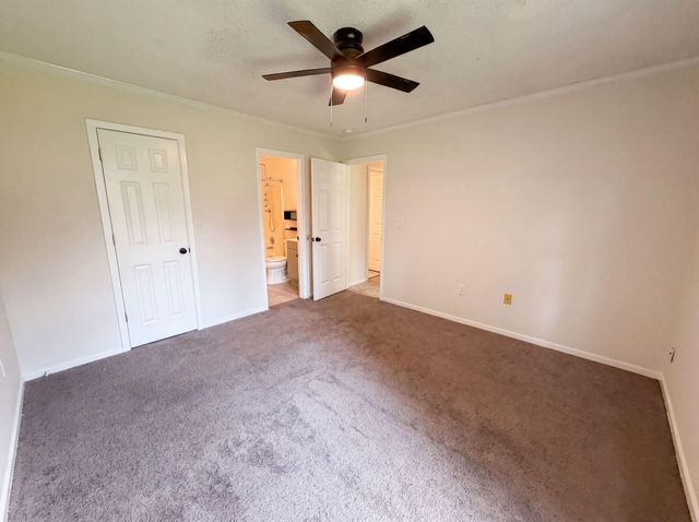 218 Persimmon Circle, Goose Creek, SC 29445