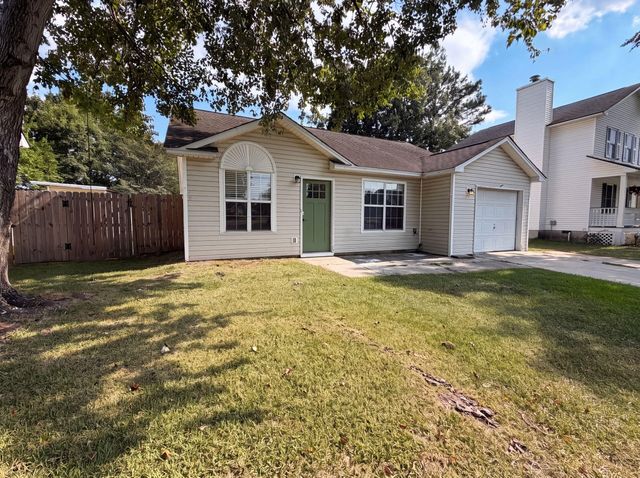 218 Persimmon Circle, Goose Creek, SC 29445