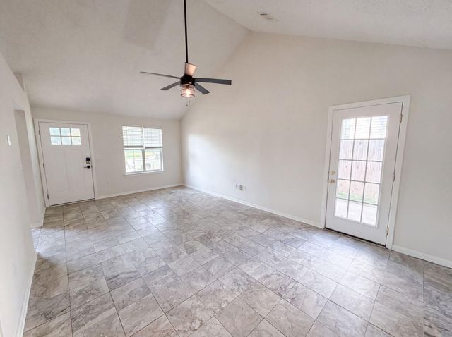218 Persimmon Circle, Goose Creek, SC 29445