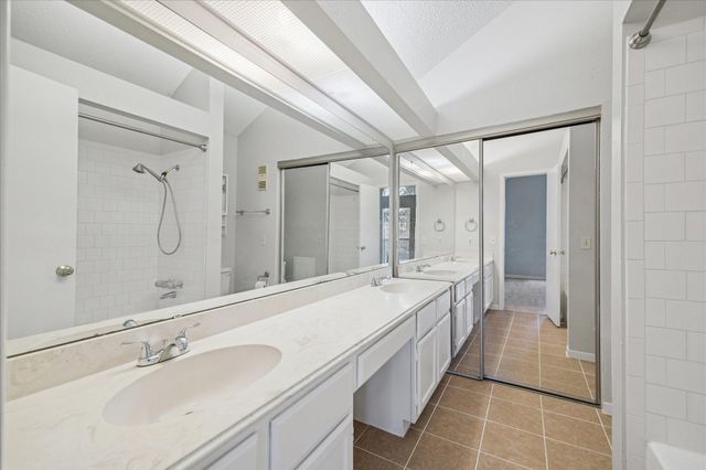 3317 Golden Trails Drive 802, Kingwood, TX 77345