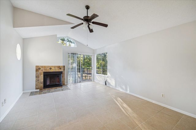 3317 Golden Trails Drive 802, Kingwood, TX 77345