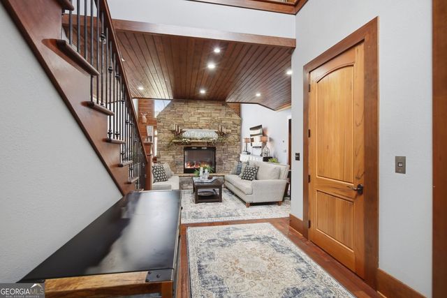 124 Wilderness Way, Ellijay, GA 30536