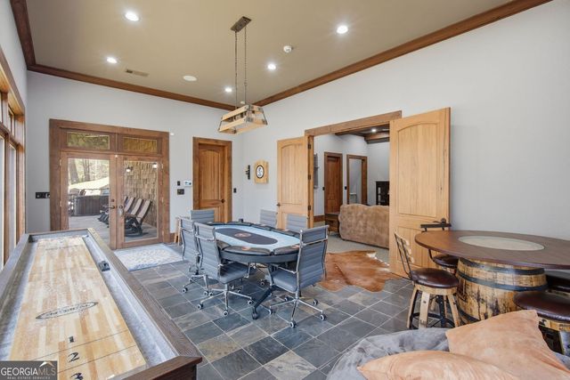 124 Wilderness Way, Ellijay, GA 30536