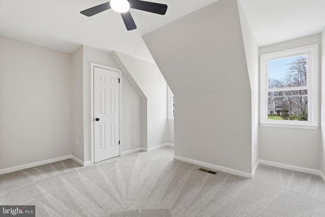 7087 WESTMORELAND DR, Warrenton, VA 20187