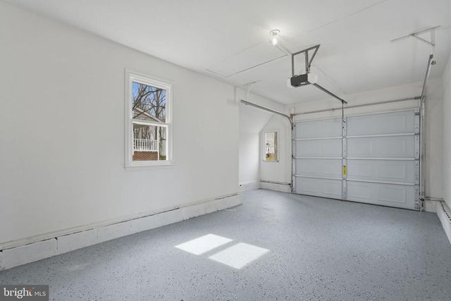 7087 WESTMORELAND DR, Warrenton, VA 20187