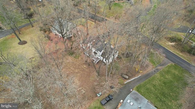 7087 WESTMORELAND DR, Warrenton, VA 20187