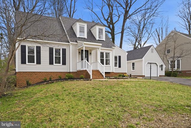 7087 WESTMORELAND DR, Warrenton, VA 20187