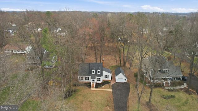 7087 WESTMORELAND DR, Warrenton, VA 20187