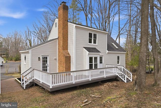 7087 WESTMORELAND DR, Warrenton, VA 20187