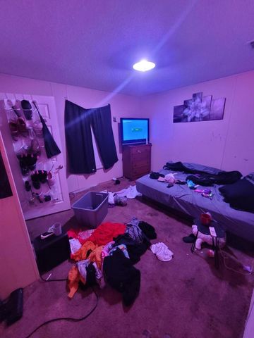 511 Howlin Road, Defuniak Springs, FL 32433