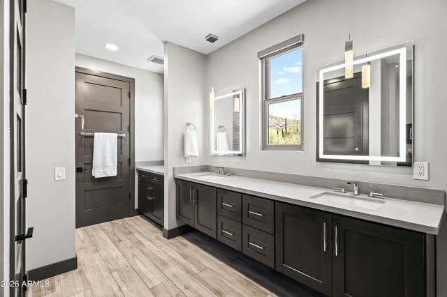6135 Stagecoach Pass --, Cave Creek, AZ 85331