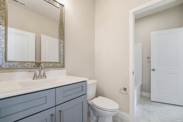 3915 Burnley Drive, West Lafayette, IN 47906