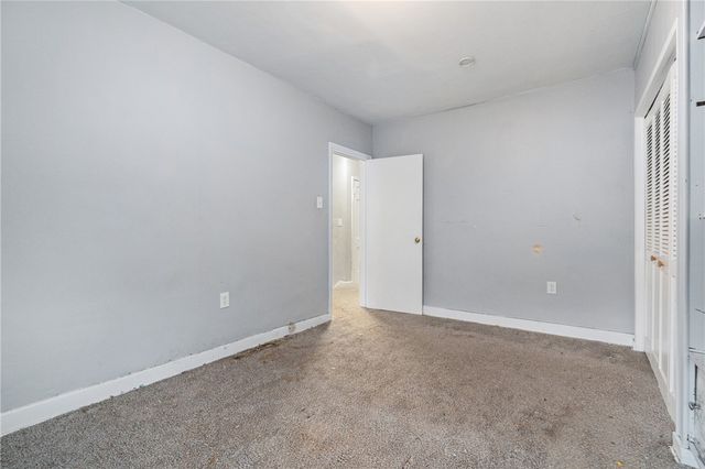 2218 Starkamp St, Brookline, PA 15226