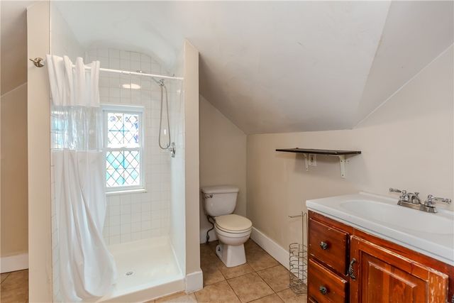 173 Oakland Avenue, Providence, RI 02908