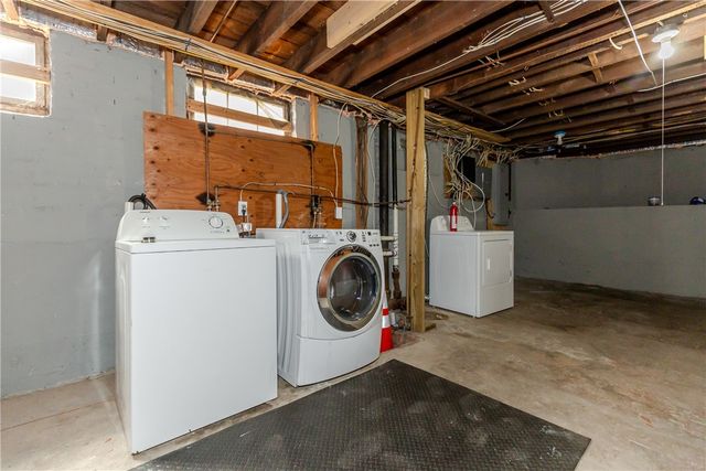 173 Oakland Avenue, Providence, RI 02908