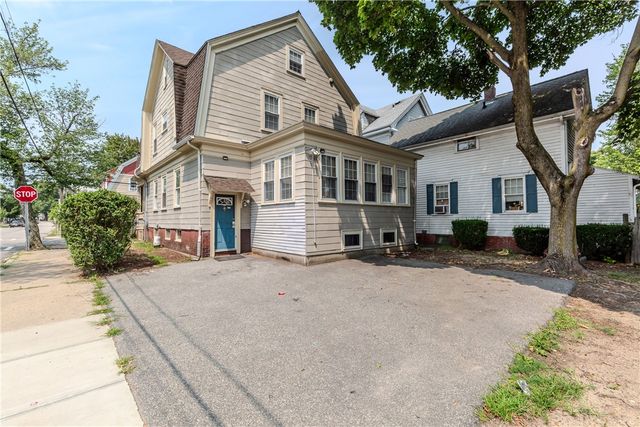 173 Oakland Avenue, Providence, RI 02908