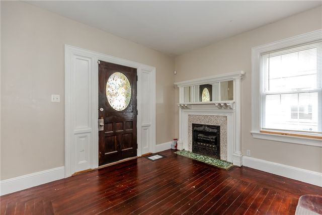 173 Oakland Avenue, Providence, RI 02908