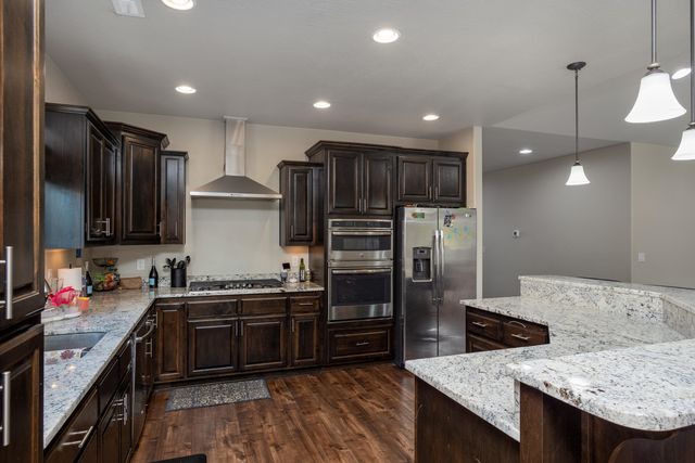 936 Arrowhead Trail, Eagle Point, OR 97524