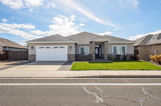 936 Arrowhead Trail, Eagle Point, OR 97524