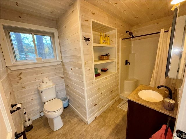 51 Dewey Road, Hermon, NY 13652