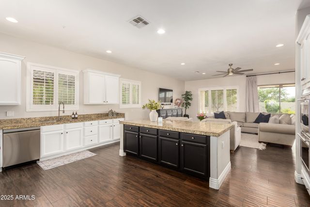 32002 N 19TH Lane, Phoenix, AZ 85085