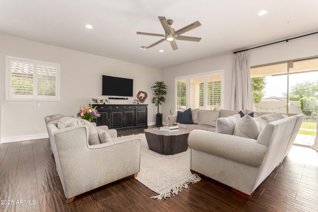 32002 N 19TH Lane, Phoenix, AZ 85085