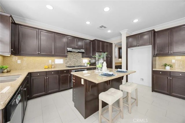 205 Summit, Lake Forest, CA 92630