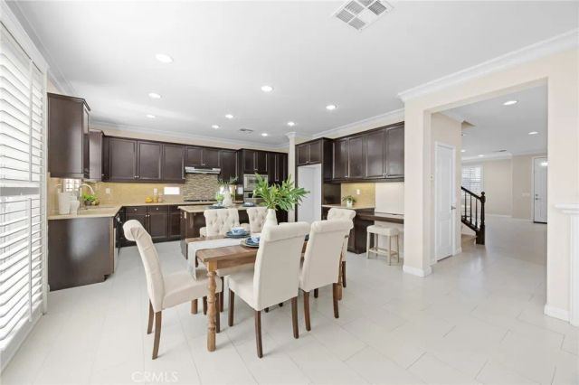 205 Summit, Lake Forest, CA 92630