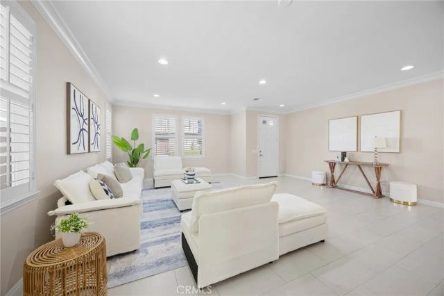 205 Summit, Lake Forest, CA 92630