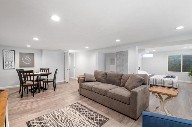 1201 REDWOOD DRIVE, Green Bay, WI 54304