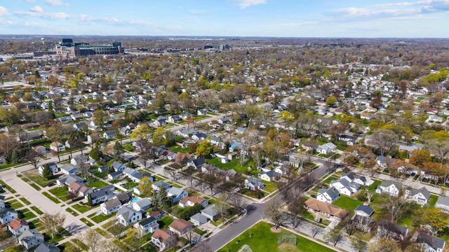 1201 REDWOOD DRIVE, Green Bay, WI 54304