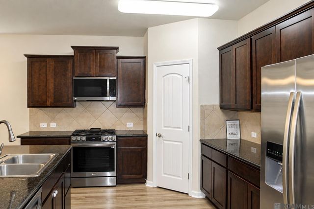 8872 Cherry Laurel Ave, Zachary, LA 70791