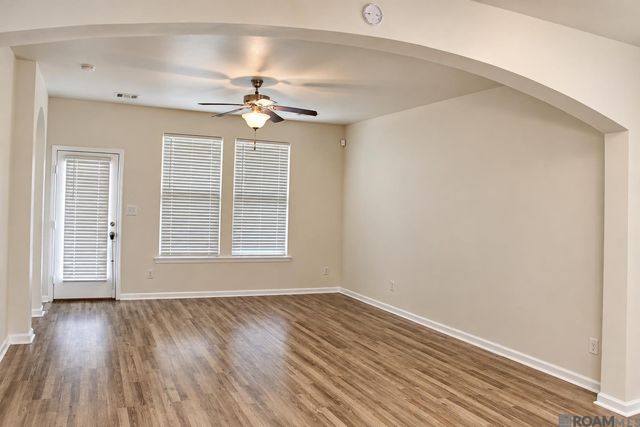 8872 Cherry Laurel Ave, Zachary, LA 70791