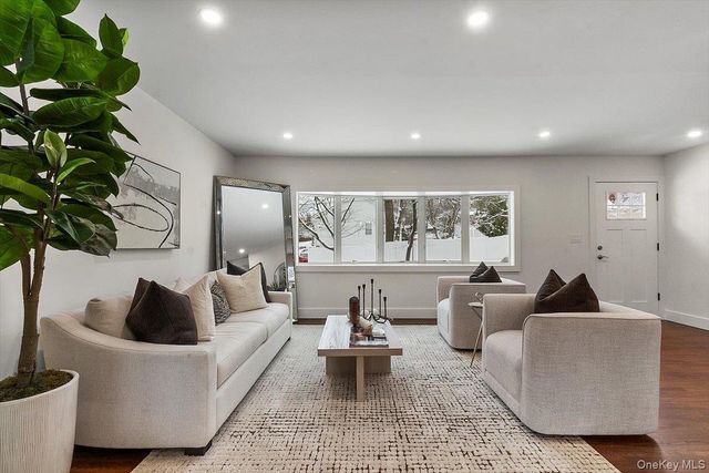 331 Alta Vista Drive, Yonkers, NY 10710