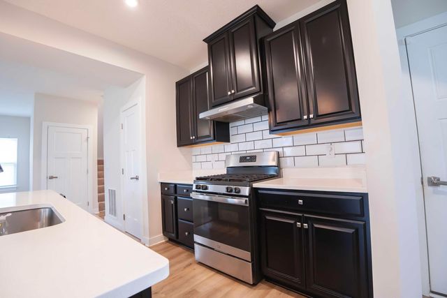 225 Messenger Way, Lewis Center, OH 43035