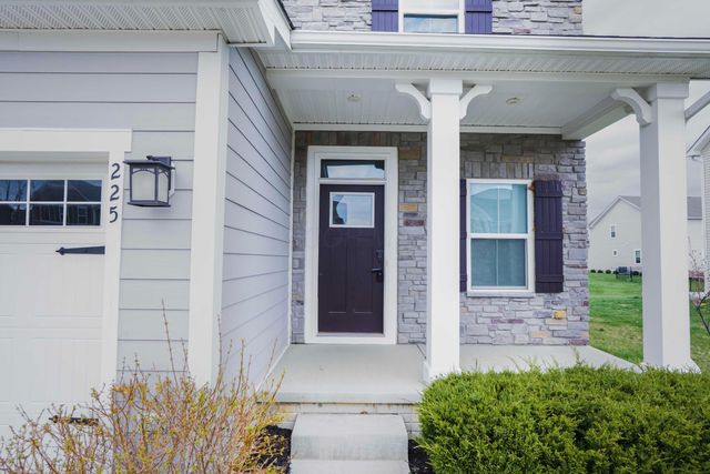 225 Messenger Way, Lewis Center, OH 43035