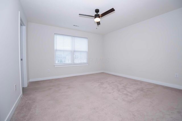 225 Messenger Way, Lewis Center, OH 43035