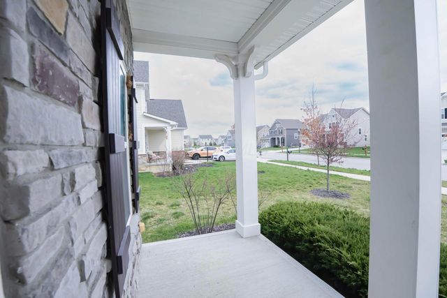 225 Messenger Way, Lewis Center, OH 43035