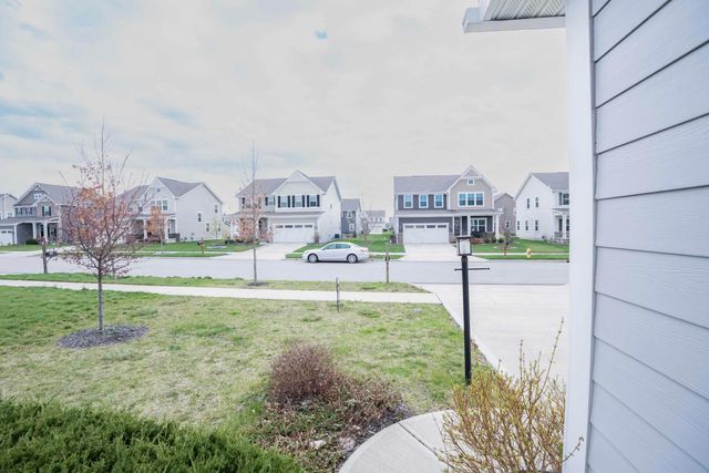 225 Messenger Way, Lewis Center, OH 43035