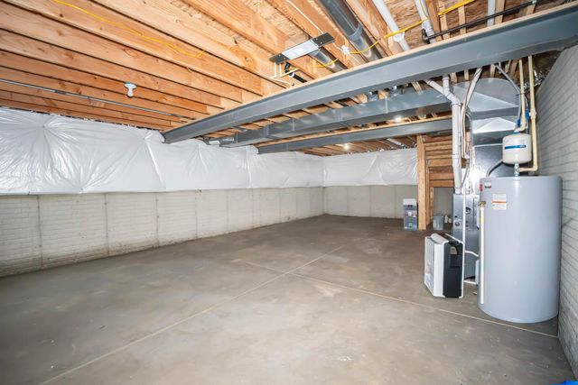 225 Messenger Way, Lewis Center, OH 43035