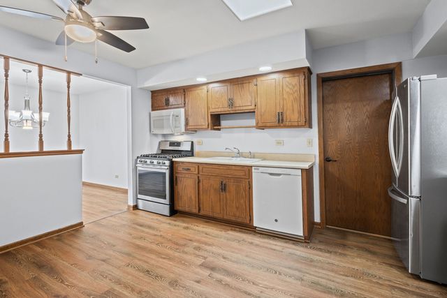 15607 Petunia Court 29, Orland Park, IL 60462